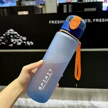 Bouteille Sport 700ML Étanche Résistante